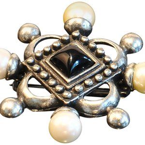 SATIN SILVER SQUARE PIN WITH BLACK CABOCHON CENTER.CHOOSE: PEARL OR BLAC…